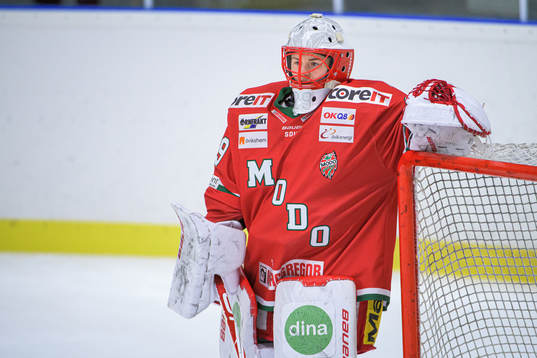 Modos målvakt Klara Peslarova