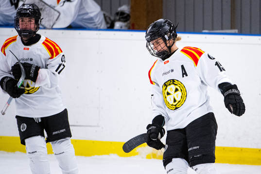 Brynäs Lara Stalder jublar