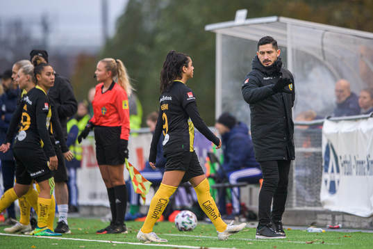 Hammarbys Dajan Hashemi och tränare Pablo Pinones-Arce