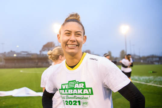 Hammarbys Caroline Rodrigues jublar