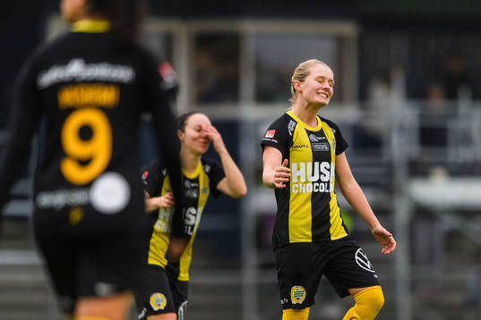 Hammarbys Emilia Larsson deppar