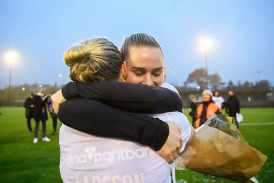 Hammarbys Emma Jansson kramas om