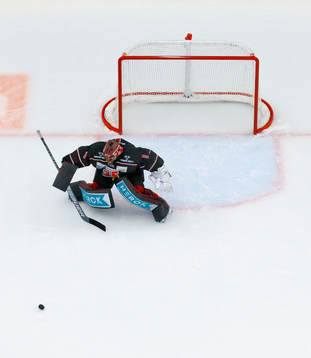 Örebros målvakt Jhonas Enroth