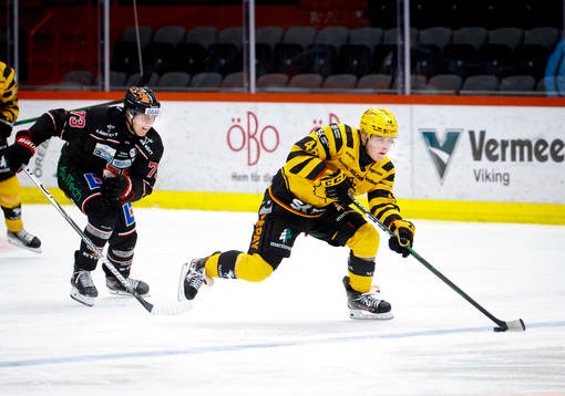 Örebros Oliver Eklind och Skellefteås Jonatan Berggren