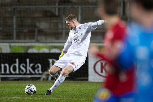 Halmstads målvakt Malkolm Nilsson Säfqvist
