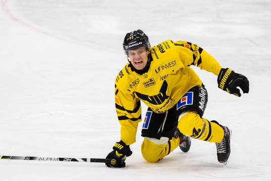 Västerås William Wikman har ont
