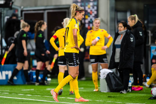 Justine Monique Vanhaevermaet of LSK Kvinner looks dejected