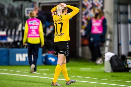 Cathrine Emelie Dahlström of LSK Kvinner looks dejected