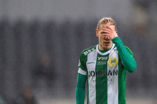 Hammarbys Gustav Ludwigson deppar