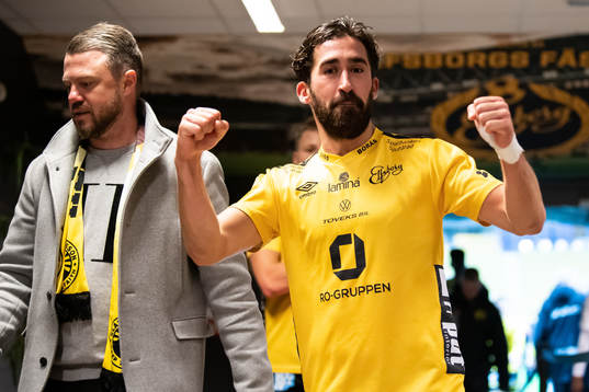 Elfsborgs Frederik Holst jublar