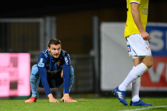 Bläddra bland fler bilder av Fotboll, Allsvenskan, Falkenberg - Djurgården