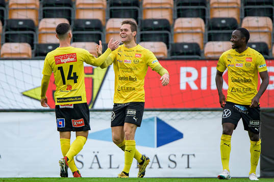 Mjällbys  Besard Sabovic , Jacob Bergström och Moses Ogbu