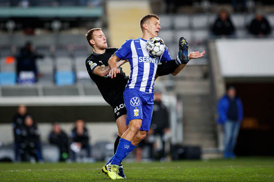 IFK Göteborg Pontus Wernbloom och Örebros Andreas
