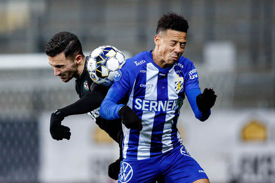 Örebros Simon Amin och IFK Göteborg Tobias Sana