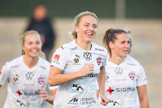 Rosengårds Mimmi Larsson jublar