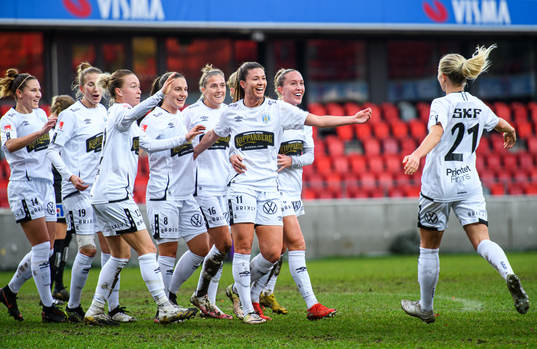 Göteborgs Pauline Hammarlund jublar