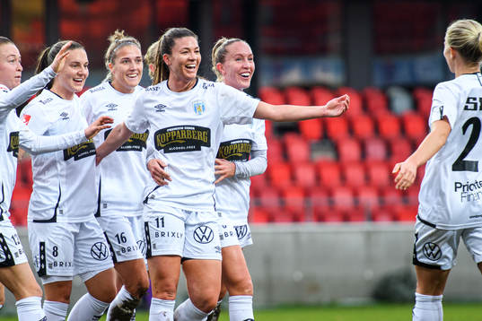 Göteborgs Pauline Hammarlund jublar