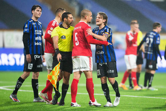 Kalmars Douglas Bergqvist i bråk med Sirius Tim