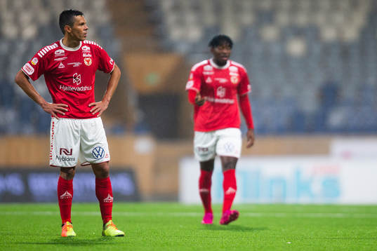 Kalmars Romario Pereira Sipiao deppar