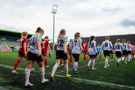Synne Kristine Hamborg and Martine Skogstad Falkeid of