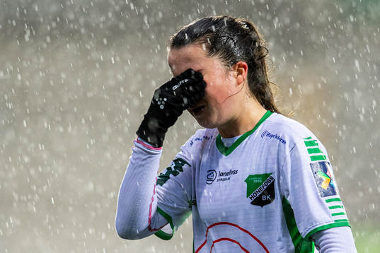 Emilia Ruud of Hønefoss looks dejected