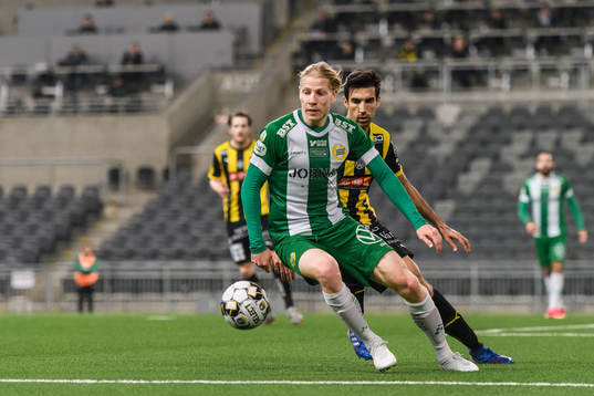 Hammarbys Gustav Ludwigson och Häckens Nikola Gulan