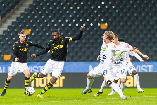 s Henok Goitom gör 1-0