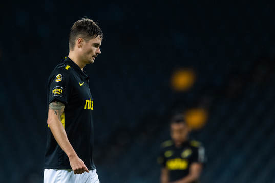 s Mikael Lustig deppar