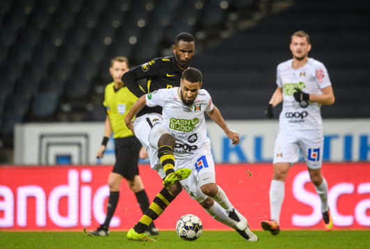s Henok Goitom och Varbergs Junes Barny