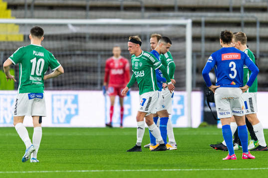 Brages Pontus Hindrikes lämnar plan