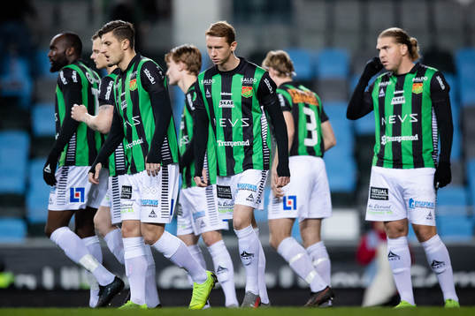 GAIS Adnan Maric och Julius Lindberg innan fotbollsmatchen