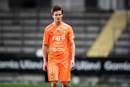 AFC Eskilstunas Wilhelm Loeper deppar