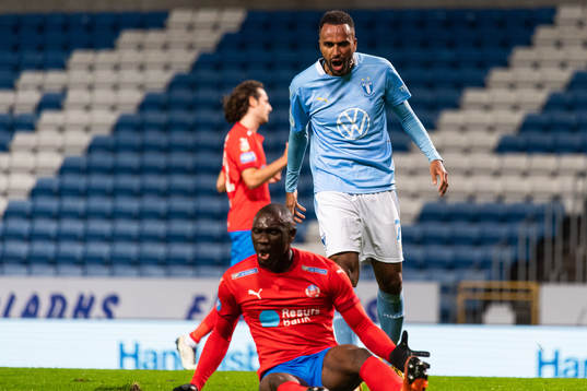Malmö FF Isaac Kiese Thelin jublar mot Helsingborgs Ravy