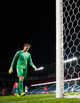 Helsingborgs målvakt Anders Lindegaard deppar