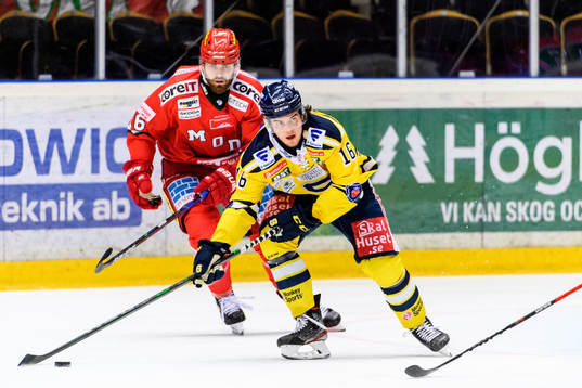 Modos Martin Kaut och Södertäljes Samuel Fagemo