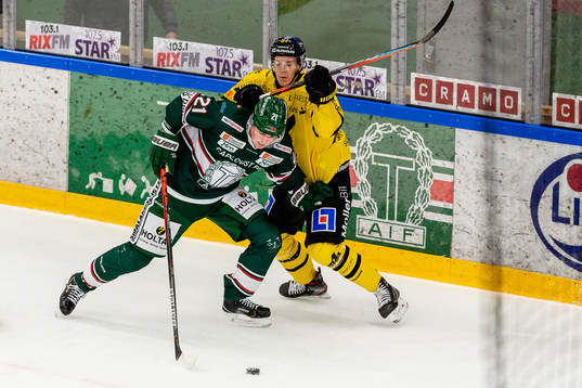 Tingsryds Filip Cederqvisti kamp med Västerås Sebastian