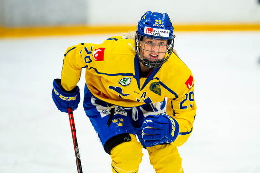 Olivia Carlsson of Sweden