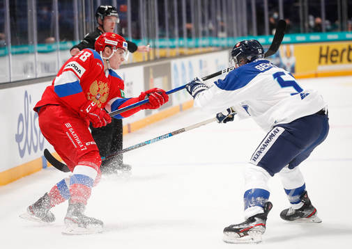 Maksim Groshev #28, RUS and Mikael Seppälä #50, FIN