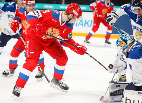 Vasili Podkolzin #19, RUS and Oskari Setänen #32, FIN