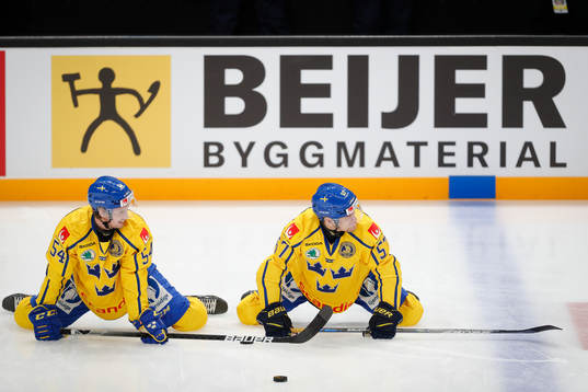 Jonathan Dahlen #54, SWE and Anton Wedin #57, SWE