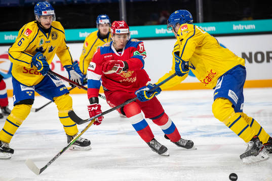 Mattias Norlinder #6, SWE, Danil Alalykin #61, RUS, Niklas