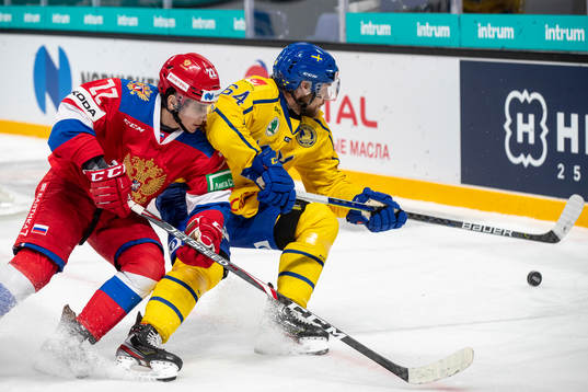 Marat Khusnutdinov #22, RUS, Eric Martinsson #64, SWE
