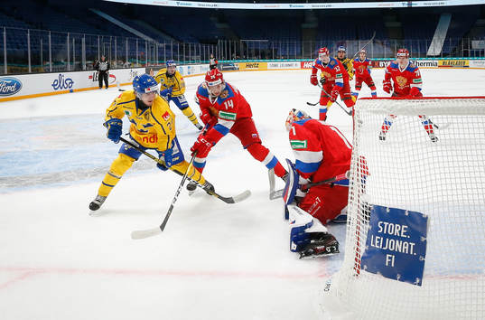 Andreas Wingerli #24, SWE, Egor Shekhovtsov #14, RUS and