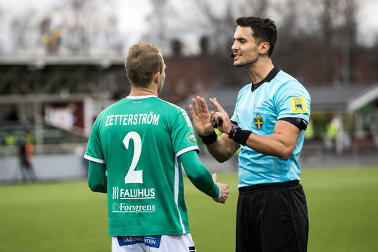 Domare Adi Aganovic och Brages Alexander Zetterström