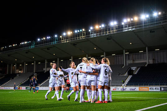 Göteborgs spelare jublar