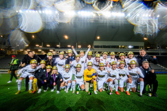 Göteborgs spelare jublar över SM-guldet