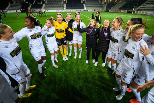 Göteborgs spelare jublar över SM-guldet
