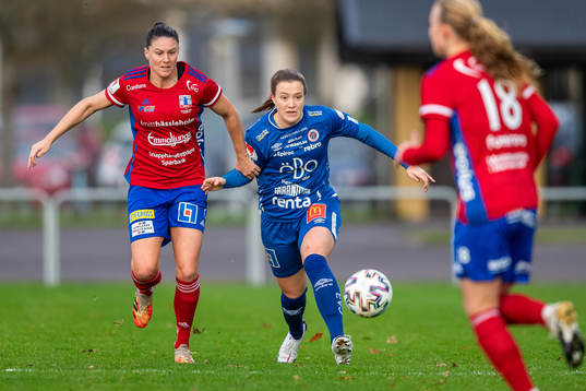 Vittsjös Emily Gielnik mot Örebros Maja Regnås