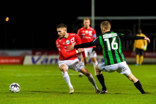 Degerfors Christos Gravius och GAIS Meinhard Egilsson Olsen