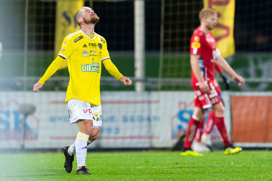 Falkenbergs Christoffer Carlsson deppar